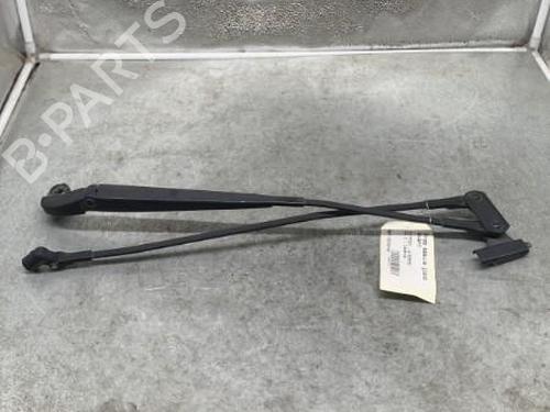 Used Front windshield wiper arm CITROËN C1 II (PA_, PS_) 1.0 VTi 68 (69 hp) 25101516