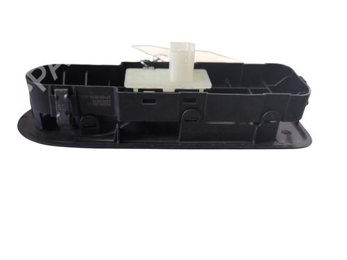 Used Right front window switch PEUGEOT 508 I (8D_) 2.2 HDi (204 hp) 28211698
