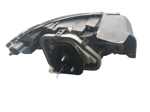 Used Right taillight PEUGEOT 208 II (UB_, UP_, UW_, UJ_) 1.2 PureTech 75 (75 hp) 25054337