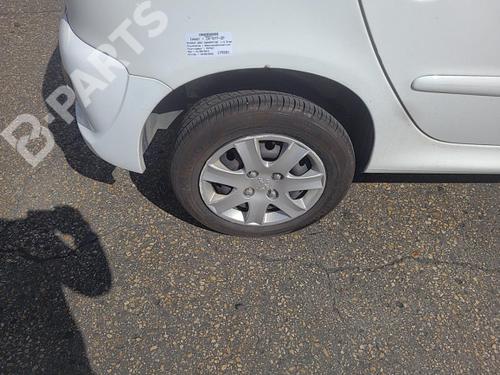 Used Left taillight Left taillight PEUGEOT 206+ (2L_, 2M_) 1.4 HDi eco 70 (68 hp) 10754493 10754493