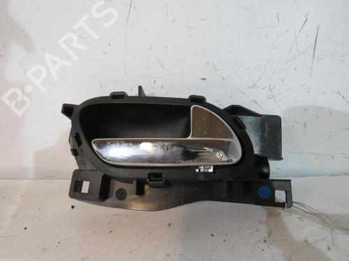 Used Rear right interior door handle PEUGEOT 407 (6D_) 1.6 HDi 110 (6D9HZC, 6D9HYC) (109 hp) 25112376