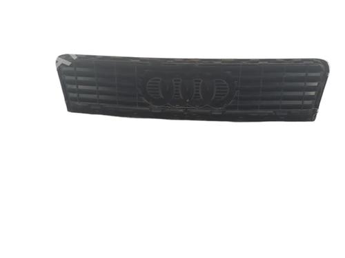 Grill AUDI A6 C5 (4B2) 2.0 (130 hp) 25099776