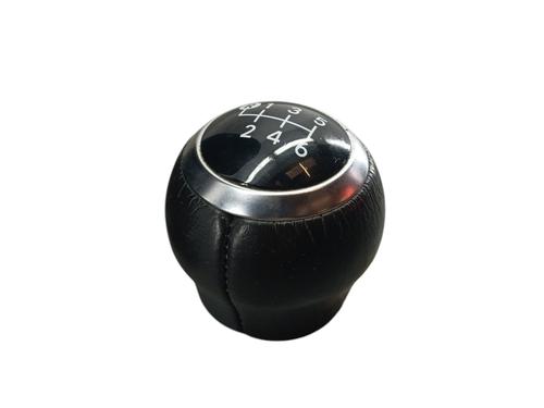 Shift knob TOYOTA YARIS (_P13_) 1.5 (NSP131_) | BP32363633I34