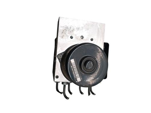 Used ABS pump ABS pump MERCEDES-BENZ C-CLASS (W203) C 200 CDI (203.007) (122 hp) 31858387 31858387