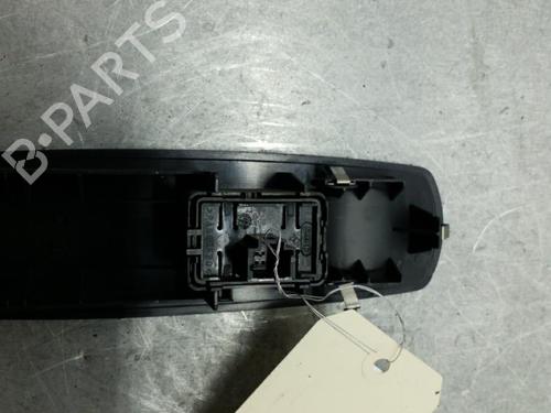 Used Right front window switch Right front window switch RENAULT MEGANE III Coupe (DZ0/1_) 1.5 dCi (DZ09, DZ0D, DZ1F, DZ1G, DZ14, DZ29) (110 hp) 25062721 25062721