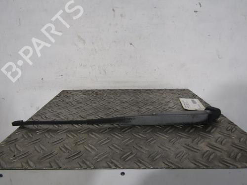 Used Front windshield wiper arm NISSAN TERRANO II (R20) [1992-2007]  25084418