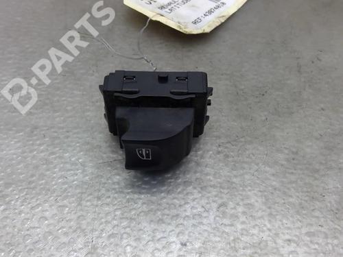 Used Right front window switch Right front window switch RENAULT LATITUDE (L70_) 2.0 dCi 175 (L70Y, L734) (173 hp) 10581716 10581716