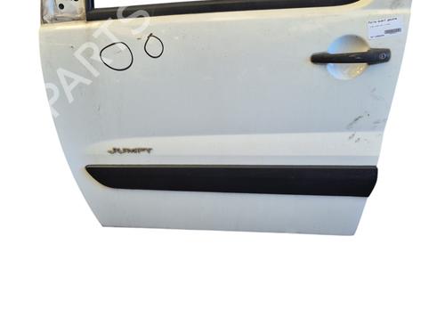 left-front-door-citroen-jumpy-ii-van-2007-2008-2009-2010-2011-2012-2013-2014-2015-2016-26025678 main image