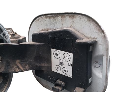 Used Fuel flap RENAULT TWINGO III (BCM_, BCA_) 0.9 TCe 95 (92 hp) 30813786