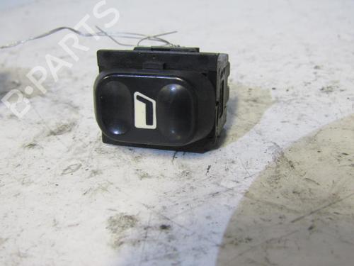 Used Right front window switch CITROËN BERLINGO / BERLINGO FIRST MPV (MF_, GJK_, GFK_) 1.9 D (MFWJZ) (70 hp) 25068673