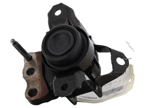 Used Engine mount Engine mount CITROËN C1 II (PA_, PS_) 1.0 VTi 72 (72 hp) 33850809 33850809