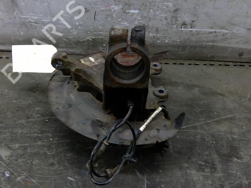 Used Right front steering knuckle VOLVO V50 (545) 2.0 D (136 hp) 25093732