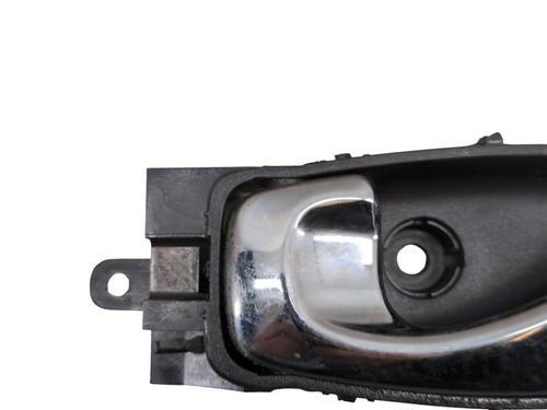 Used Rear left interior door handle Rear left interior door handle RENAULT KOLEOS I (HY_) 2.0 dCi 4x4 (HY0K) (150 hp) 31206161 31206161