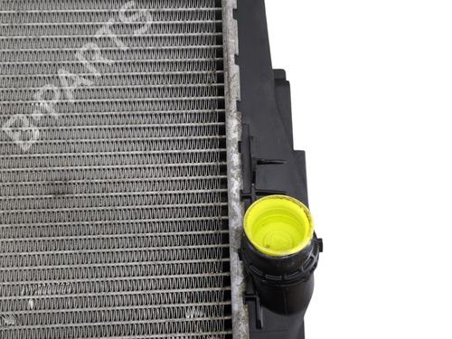 Used Water radiator BMW 3 Touring (E91) 316 d (116 hp) 32064932
