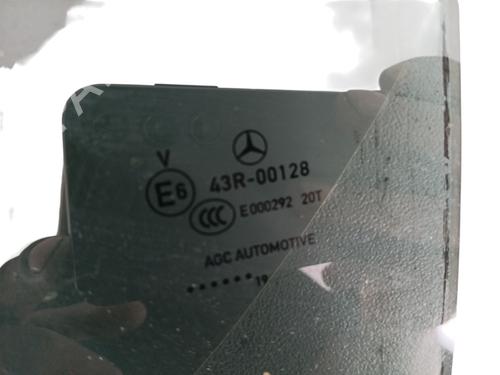Used Rear left door window Rear left door window 36589324 36589324