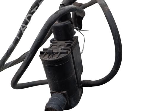 Used Washer pump Washer pump HYUNDAI i20 II (GB, IB) 1.1 CRDi (75 hp) 33307878 33307878