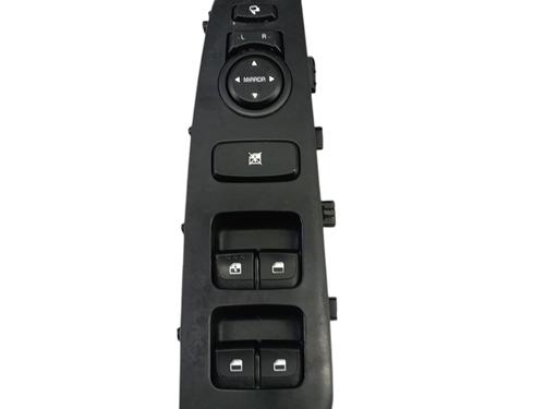 Left front window switch KIA STONIC (YB) 1.0 T-GDi | BP32507204I27  - Image 5