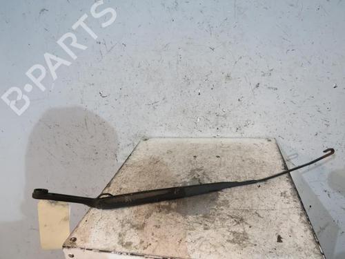 Used Front windshield wiper arm HYUNDAI SANTA FÉ I (SM) 2.0 CRDi 4x4 (113 hp) 25081034