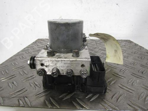 ABS pump RENAULT KANGOO / GRAND KANGOO II (KW0/1_) 1.5 dCi 110 (KW06, KW12) | BP25113214M43 