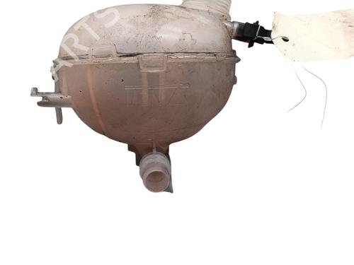 Expansion tank PEUGEOT 208 II (UB_, UP_, UW_, UJ_) 1.2 PureTech 100 | BP25097947C120