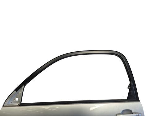 Used Left front door Left front door TOYOTA RAV 4 II (_A2_) 2.0 4WD (ACA21, ACA20) (150 hp) 25596157 25596157