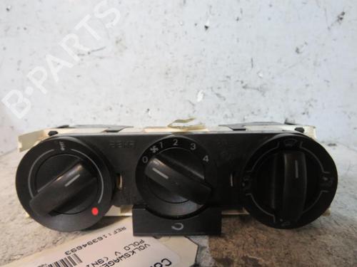 Used Climate control VW POLO (9N_, 9A_) 1.2 12V (64 hp) 25067055