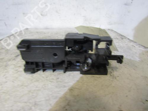 Used Front left interior door handle TOYOTA COROLLA Estate (_E12_) 2.0 D-4D (CDE120_, CDE120R) (116 hp) 25063779