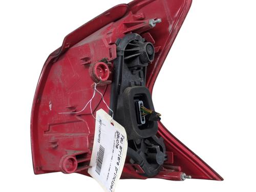 Left taillight PEUGEOT 3008 I MPV (0U_) 1.6 HDi | BP31270517C34 