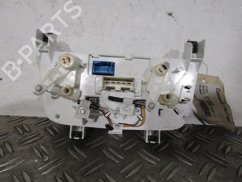 climate-control-fiat-grande-punto-199_-2005-25069012 main image