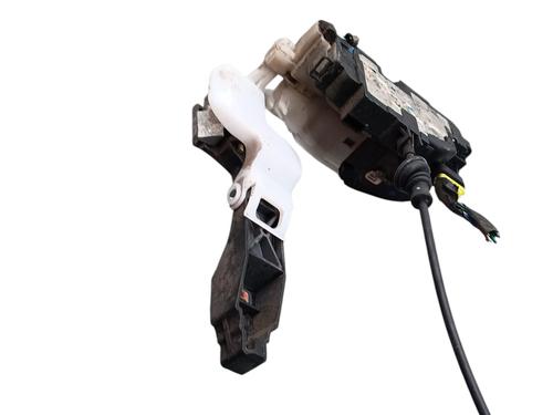 Used Front right lock KIA CEE'D Hatchback (ED) 1.6 CRDi 115 (115 hp) 31174696