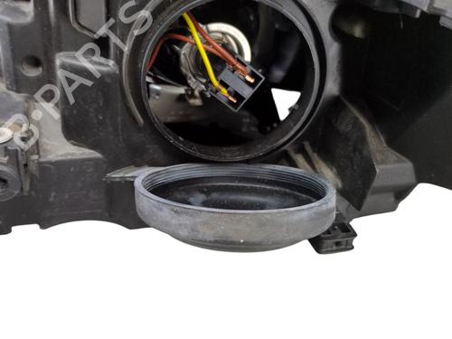 Right headlight RENAULT MEGANE III Grandtour (KZ0/1) 1.2 TCe (KZ2B, KZ11) | BP29759838C29 
