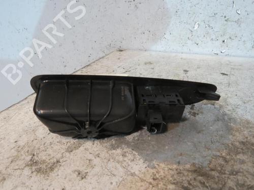 Used Right rear window switch Right rear window switch PEUGEOT 308 SW I (4E_, 4H_) 1.6 HDi (90 hp) 25081051 25081051