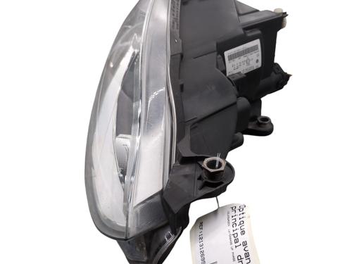 Used Right headlight VW UP! (121, 122, BL1, BL2, BL3, 123) 1.0 (60 hp) 32493204