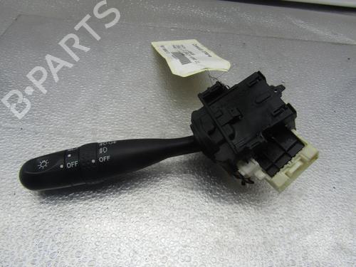 Used Switch Switch TOYOTA COROLLA Saloon (_E15_) 1.4 D-4D (NDE150) (90 hp) 25111619 25111619
