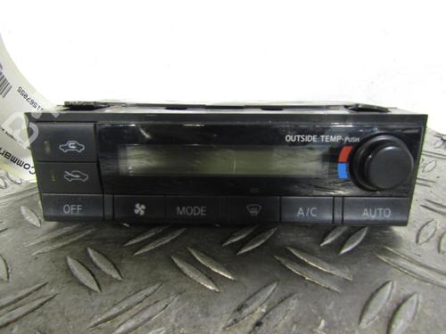 Used Climate control NISSAN X-TRAIL I (T30) 2.2 Di 4x4 (114 hp) 25069525