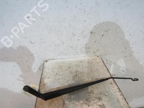 Used Front windshield wiper arm PEUGEOT 206 Hatchback (2A/C) [1998-2012]  25066850