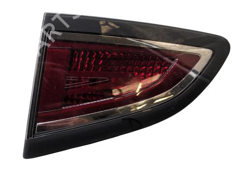 right-tailgate-light-renault-scenic-iii-jz01_-2008-2009-2010-2011-2012-2013-2014-2015-2016-28040631 main image
