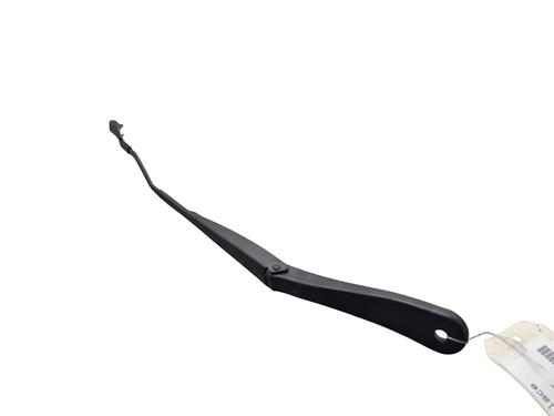 Used Front windshield wiper arm RENAULT CLIO V (B7_) 1.0 TCe 100 (B7MT) (101 hp) 25072397