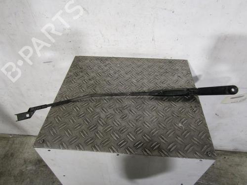 Used Front windshield wiper arm Front windshield wiper arm FIAT BRAVO II (198_) 1.6 D Multijet (198AXH1B) (105 hp) 25091682 25091682