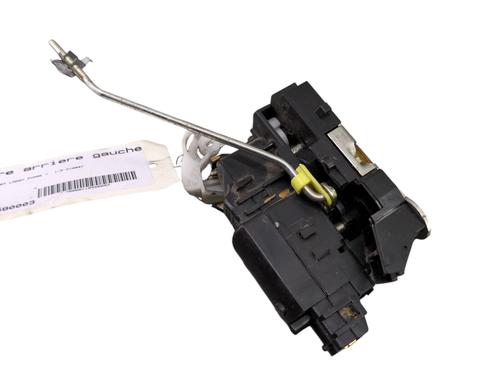 rear-left-lock-dacia-lodgy-js_-2012-28132223 main image