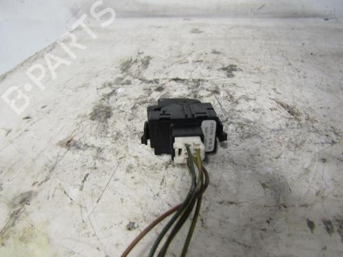 Used Left rear window switch Left rear window switch TOYOTA COROLLA (_E12_) [2001-2008] 25083132 25083132