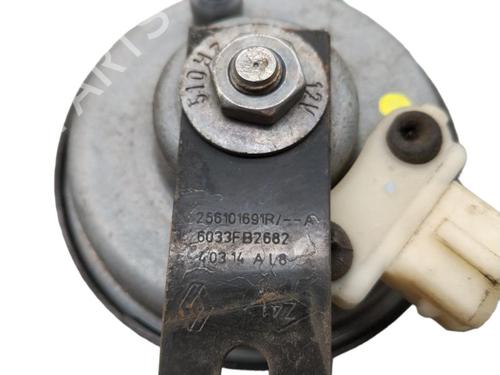 horn-renault-zoe-bfm_-2012-25054583 main image