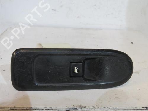 Interrupteur de vitre avant droite PEUGEOT 308 I (4A_, 4C_) 1.6 HDi (90 hp) 25083660