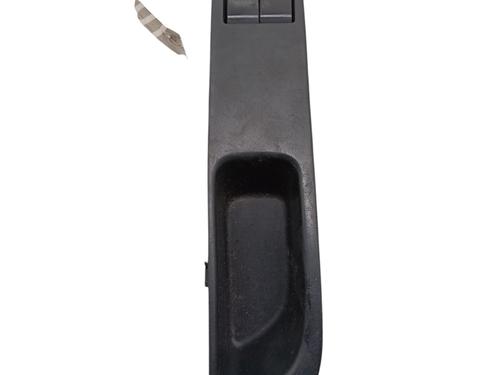 Used Left front window switch NISSAN MICRA III (K12) 1.5 dCi (86 hp) 26510002