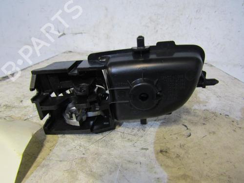Used Rear right interior door handle Rear right interior door handle TOYOTA YARIS (_P13_) 1.5 Hybrid (NHP130_, NHP130) (101 hp) 25079204 25079204