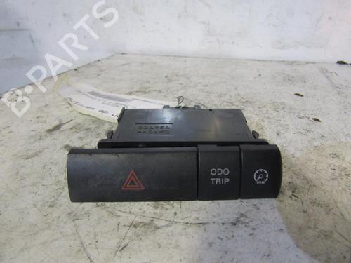 Used Warning switch Warning switch TOYOTA PRIUS Liftback (_W2_) [2003-2010] 25063802 25063802