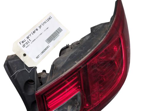 right-taillight-renault-clio-iv-bh_-2012-2013-2014-2015-2016-2017-2018-2019-2020-2021-26125668 main image