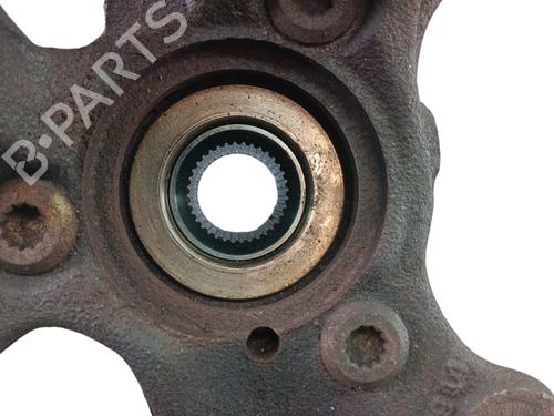 Left front steering knuckle VW GOLF SPORTSVAN VII (AM1, AN1) 1.4 TSI | BP26938219M25 