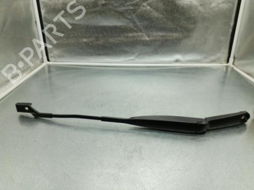 Used Front windshield wiper arm LANCIA DELTA III (844_) 1.6 D Multijet (844.AXC11, 844.AXC1A) (120 hp) 25089553