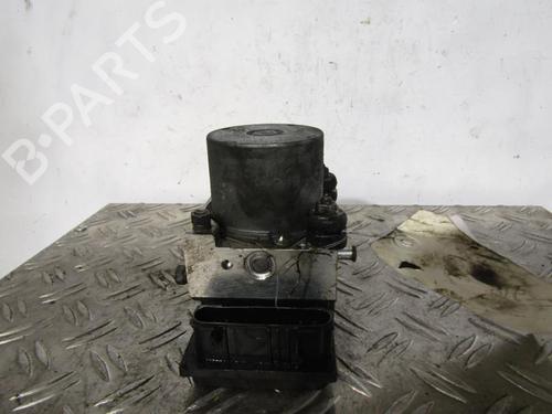 Used ABS pump ABS pump TOYOTA COROLLA Verso (ZER_, ZZE12_, R1_) 2.0 D-4D (CUR10_, CUR10R) (116 hp) 25070029 25070029
